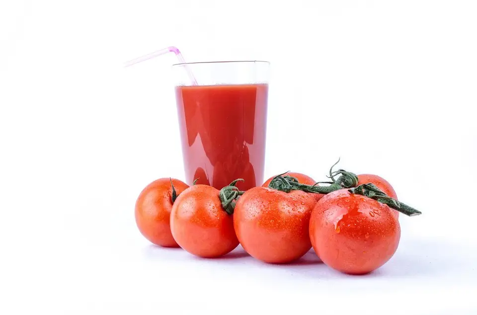 Homemade Tomato Juice in 7 Steps