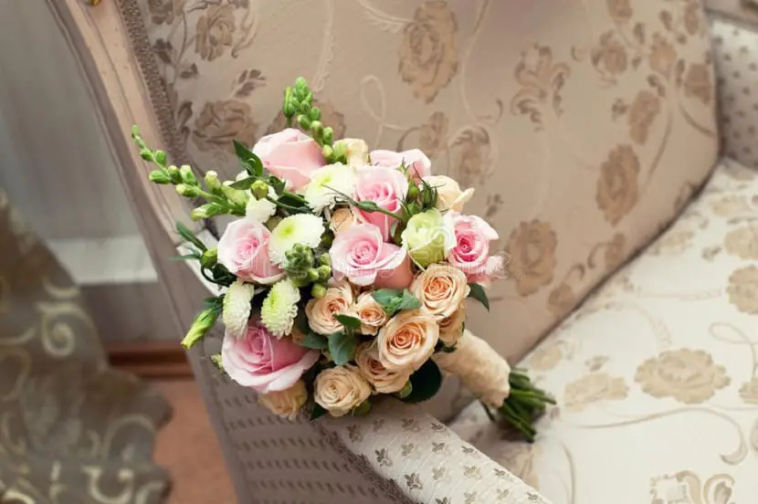 Steps to follow to make a bouquet of flowers