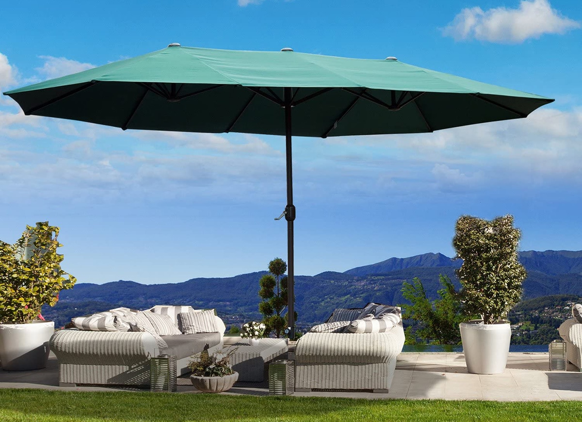 Garden umbrella: The best, buying guide and where to buy them