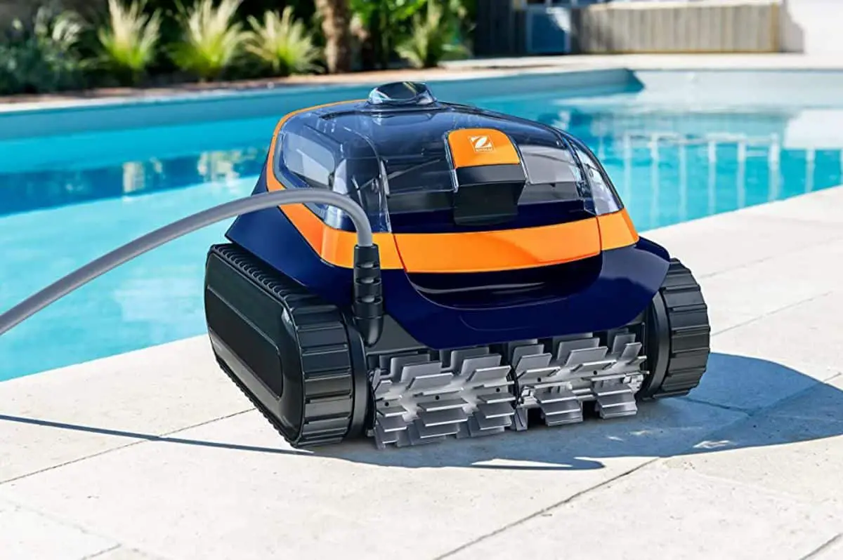 Guide to buying an automatic pool cleaner